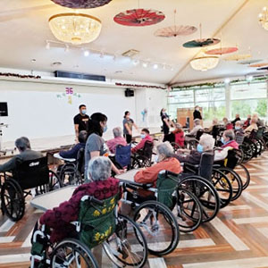 2022/11/08 引導服務對象進行梅門平甩功